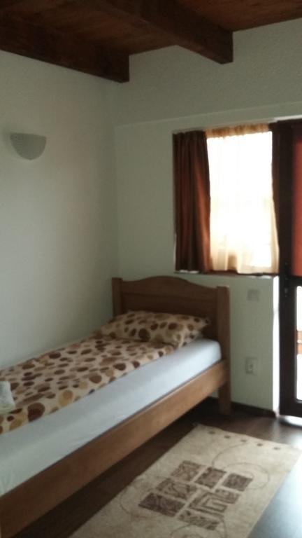 Pensiunea Casa Szabi Luna de Sus  Bagian luar foto